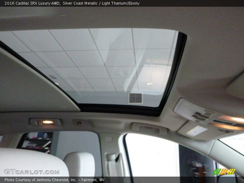 Silver Coast Metallic / Light Titanium/Ebony 2016 Cadillac SRX Luxury AWD