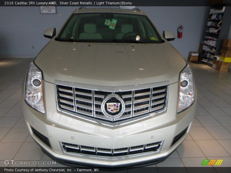 Silver Coast Metallic / Light Titanium/Ebony 2016 Cadillac SRX Luxury AWD