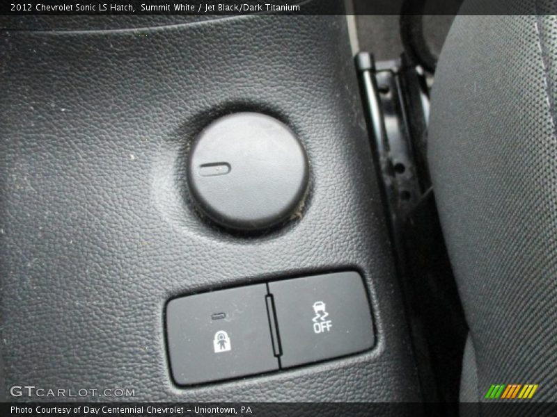 Summit White / Jet Black/Dark Titanium 2012 Chevrolet Sonic LS Hatch