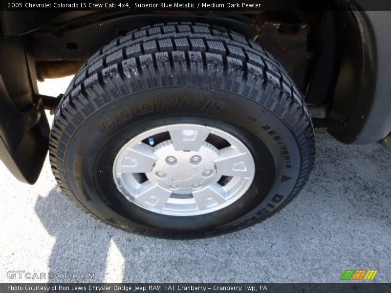 Superior Blue Metallic / Medium Dark Pewter 2005 Chevrolet Colorado LS Crew Cab 4x4