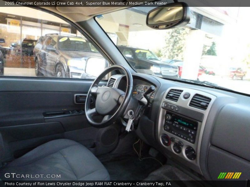 Superior Blue Metallic / Medium Dark Pewter 2005 Chevrolet Colorado LS Crew Cab 4x4