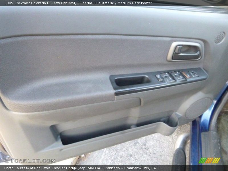 Superior Blue Metallic / Medium Dark Pewter 2005 Chevrolet Colorado LS Crew Cab 4x4