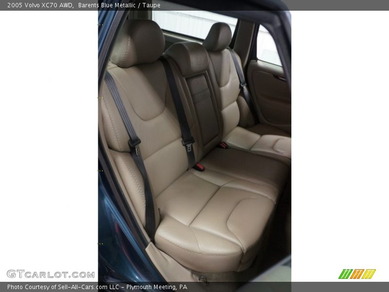 Barents Blue Metallic / Taupe 2005 Volvo XC70 AWD