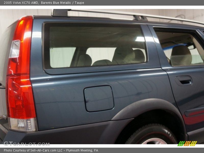 Barents Blue Metallic / Taupe 2005 Volvo XC70 AWD