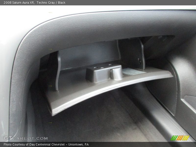 Techno Gray / Black 2008 Saturn Aura XR