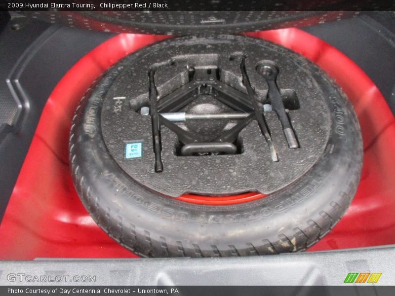 Chilipepper Red / Black 2009 Hyundai Elantra Touring
