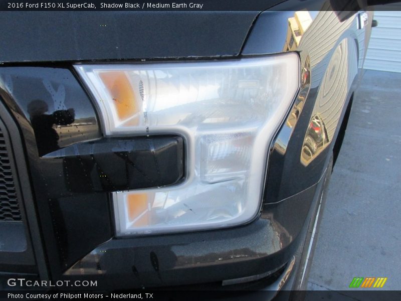 Shadow Black / Medium Earth Gray 2016 Ford F150 XL SuperCab
