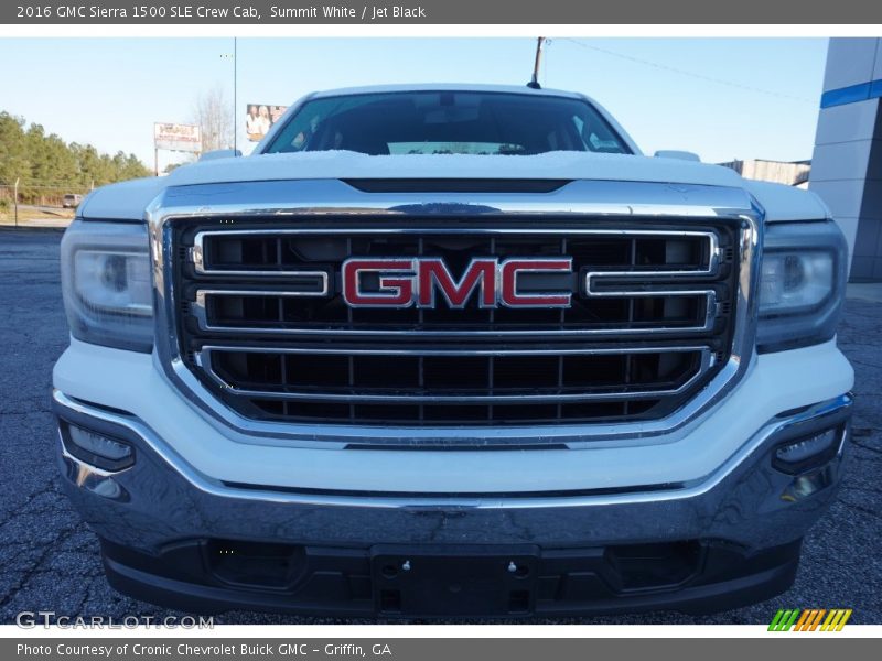 Summit White / Jet Black 2016 GMC Sierra 1500 SLE Crew Cab
