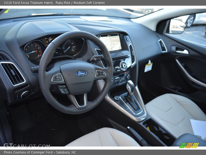 Medium Soft Ceramic Interior - 2016 Focus Titanium Hatch 