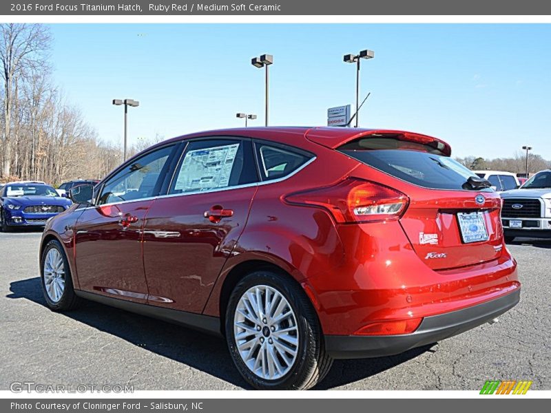 Ruby Red / Medium Soft Ceramic 2016 Ford Focus Titanium Hatch