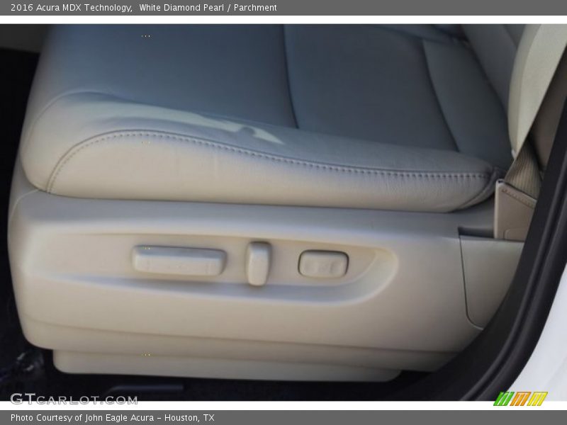 White Diamond Pearl / Parchment 2016 Acura MDX Technology
