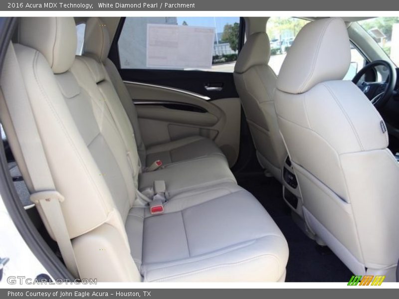 White Diamond Pearl / Parchment 2016 Acura MDX Technology