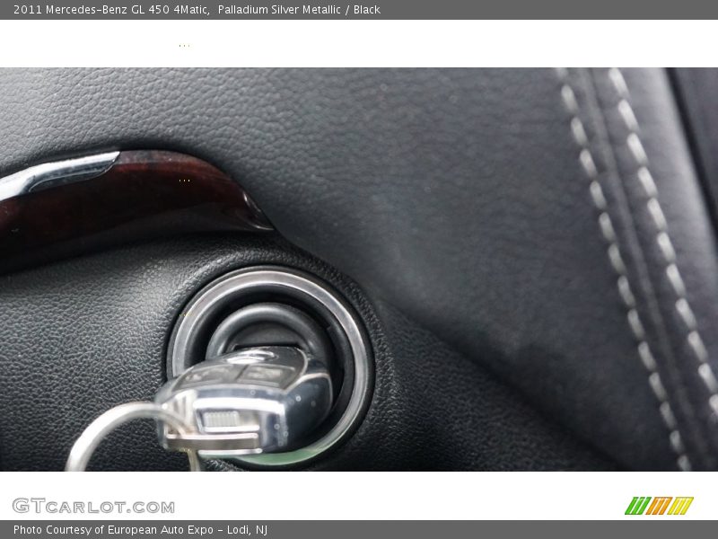 Palladium Silver Metallic / Black 2011 Mercedes-Benz GL 450 4Matic