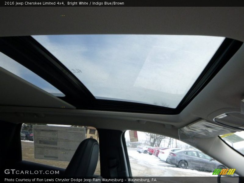 Bright White / Indigo Blue/Brown 2016 Jeep Cherokee Limited 4x4