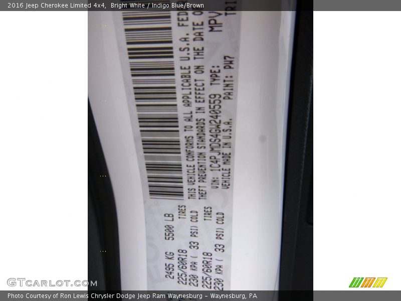 Bright White / Indigo Blue/Brown 2016 Jeep Cherokee Limited 4x4