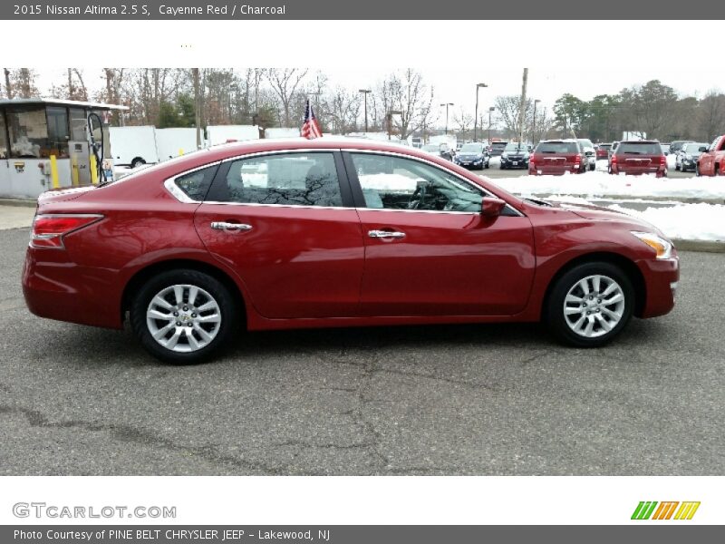 Cayenne Red / Charcoal 2015 Nissan Altima 2.5 S