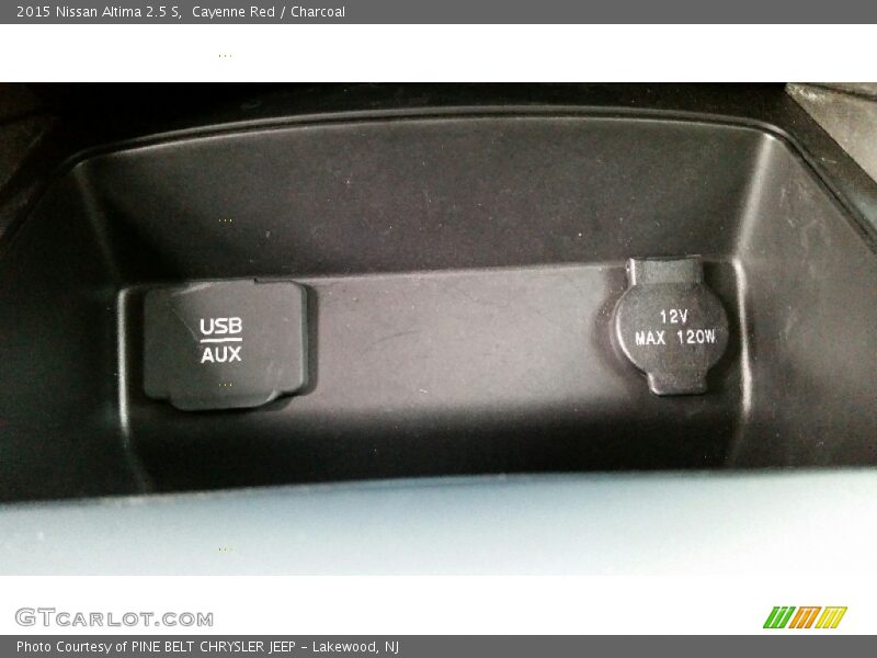 Cayenne Red / Charcoal 2015 Nissan Altima 2.5 S