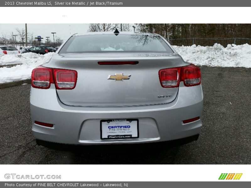 Silver Ice Metallic / Jet Black/Titanium 2013 Chevrolet Malibu LS