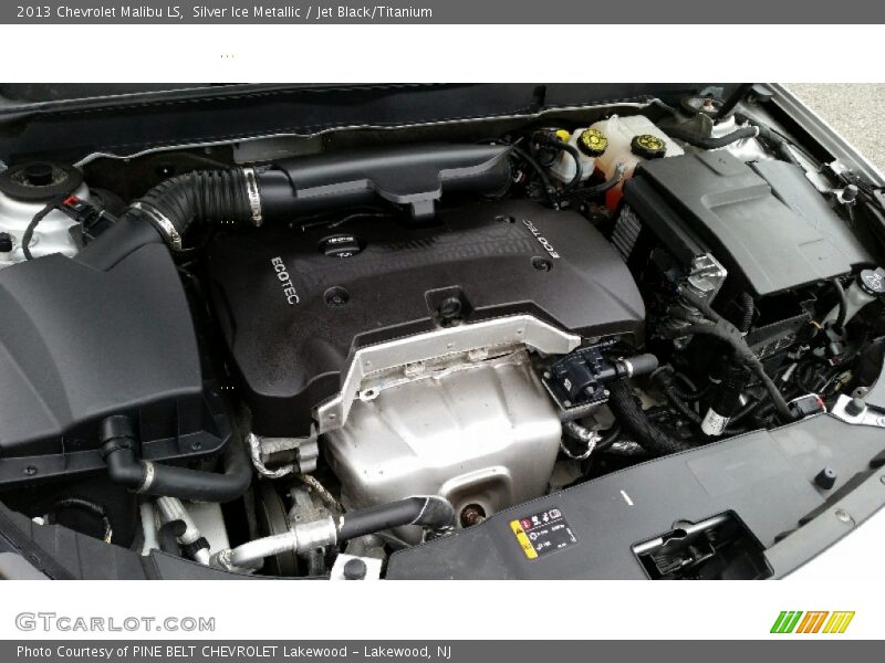 Silver Ice Metallic / Jet Black/Titanium 2013 Chevrolet Malibu LS