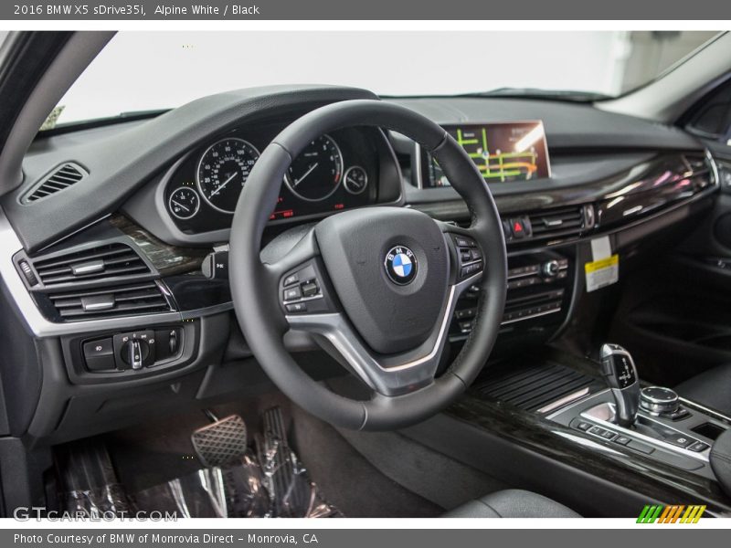 Alpine White / Black 2016 BMW X5 sDrive35i