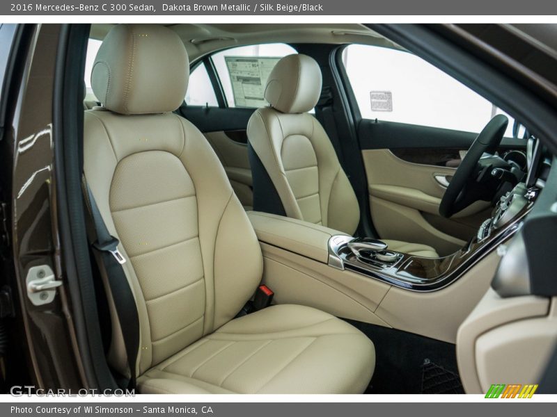 Dakota Brown Metallic / Silk Beige/Black 2016 Mercedes-Benz C 300 Sedan