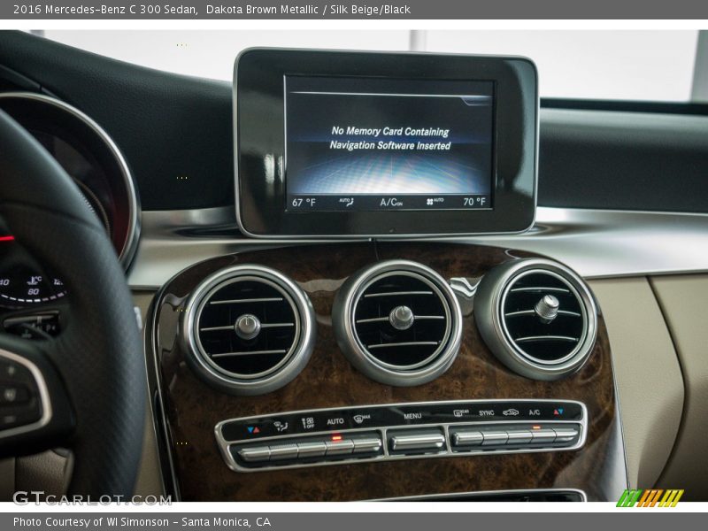 Dakota Brown Metallic / Silk Beige/Black 2016 Mercedes-Benz C 300 Sedan