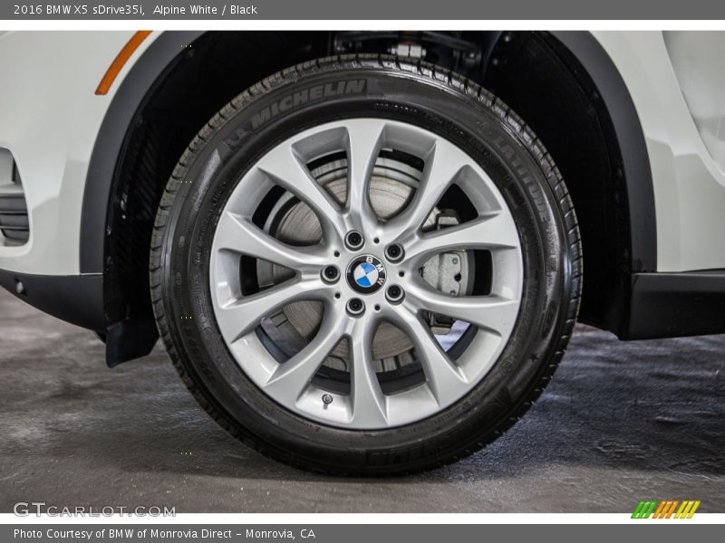 Alpine White / Black 2016 BMW X5 sDrive35i