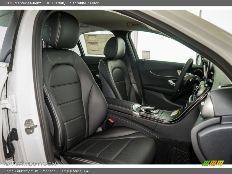 Polar White / Black 2016 Mercedes-Benz C 300 Sedan