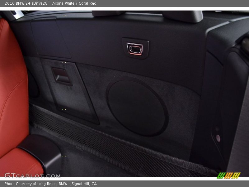 Alpine White / Coral Red 2016 BMW Z4 sDrive28i