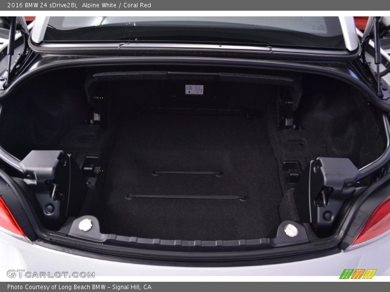 Alpine White / Coral Red 2016 BMW Z4 sDrive28i