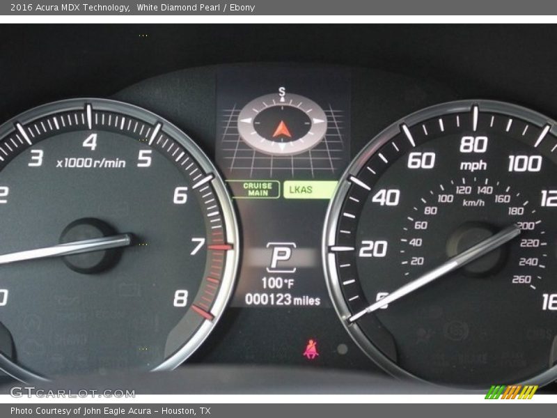 White Diamond Pearl / Ebony 2016 Acura MDX Technology