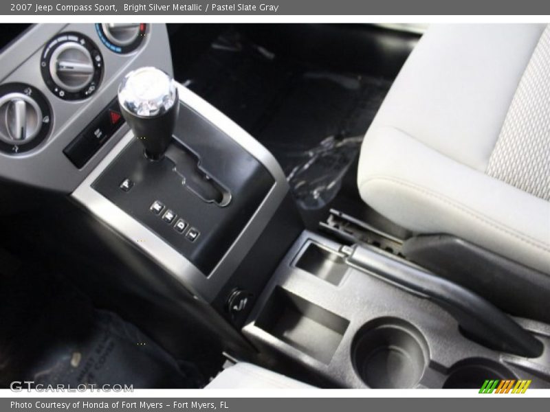 Bright Silver Metallic / Pastel Slate Gray 2007 Jeep Compass Sport