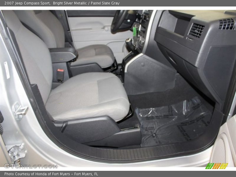 Bright Silver Metallic / Pastel Slate Gray 2007 Jeep Compass Sport