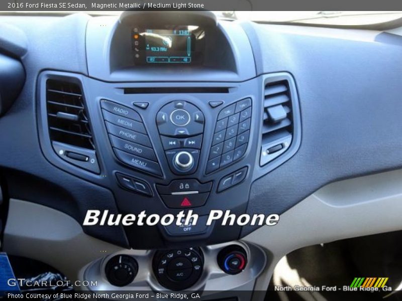 Magnetic Metallic / Medium Light Stone 2016 Ford Fiesta SE Sedan