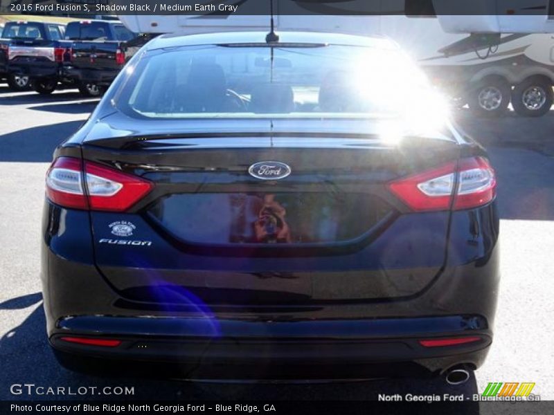 Shadow Black / Medium Earth Gray 2016 Ford Fusion S