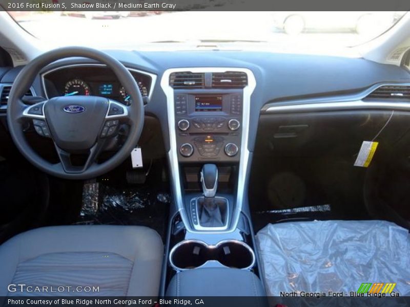 Shadow Black / Medium Earth Gray 2016 Ford Fusion S