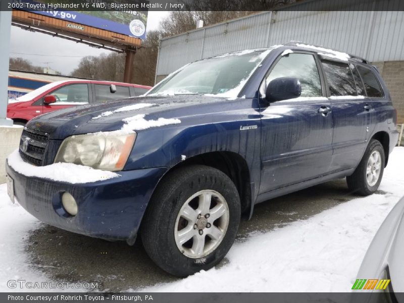 Bluestone Metallic / Ivory 2002 Toyota Highlander V6 4WD