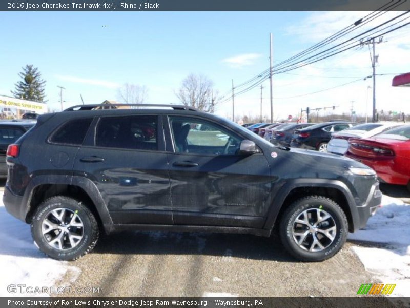  2016 Cherokee Trailhawk 4x4 Rhino