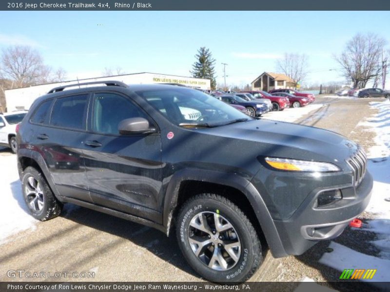 Rhino / Black 2016 Jeep Cherokee Trailhawk 4x4