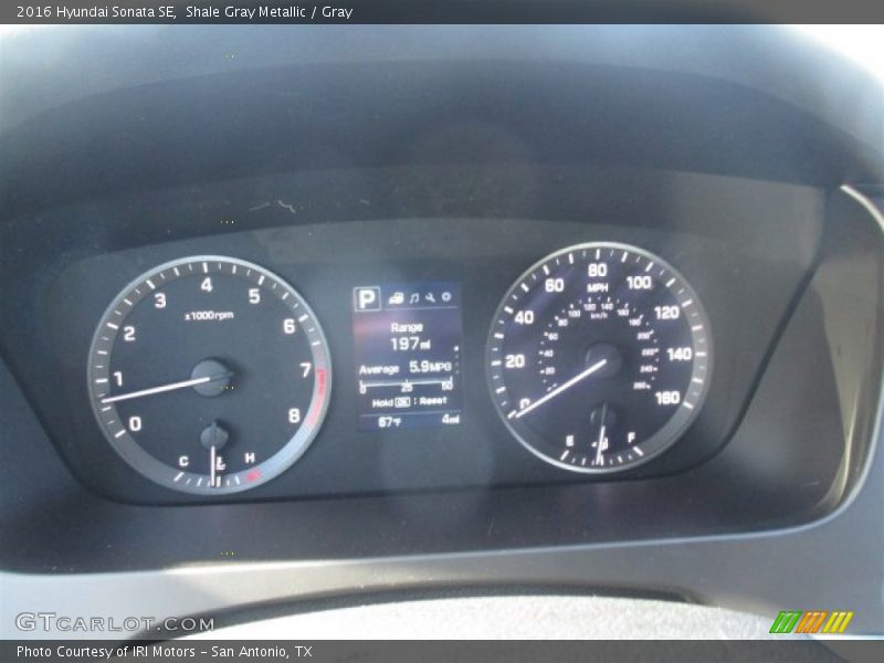 Shale Gray Metallic / Gray 2016 Hyundai Sonata SE