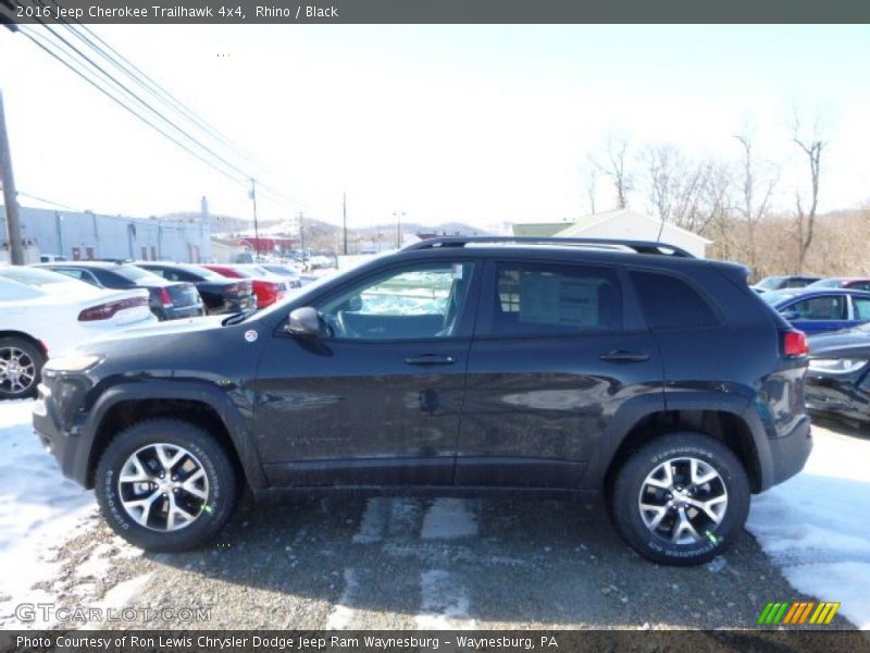 Rhino / Black 2016 Jeep Cherokee Trailhawk 4x4
