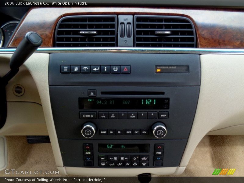 White Opal / Neutral 2006 Buick LaCrosse CX