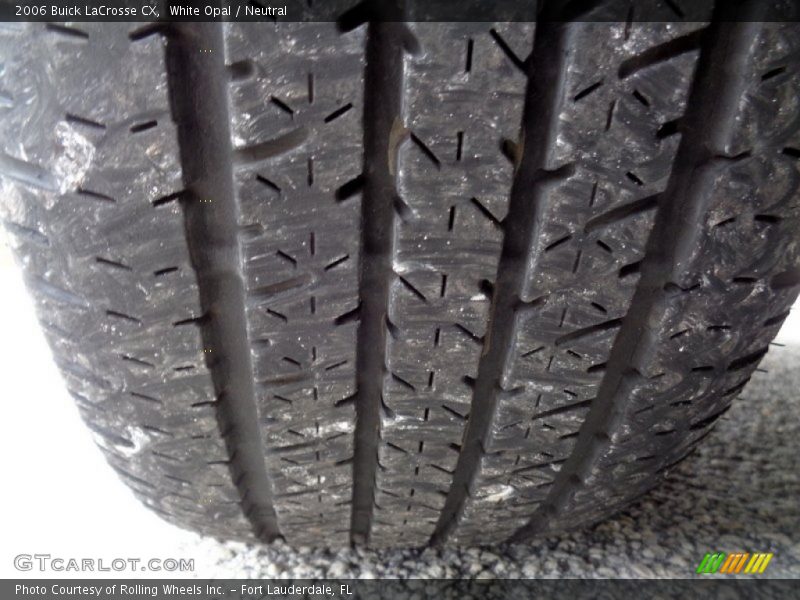 White Opal / Neutral 2006 Buick LaCrosse CX