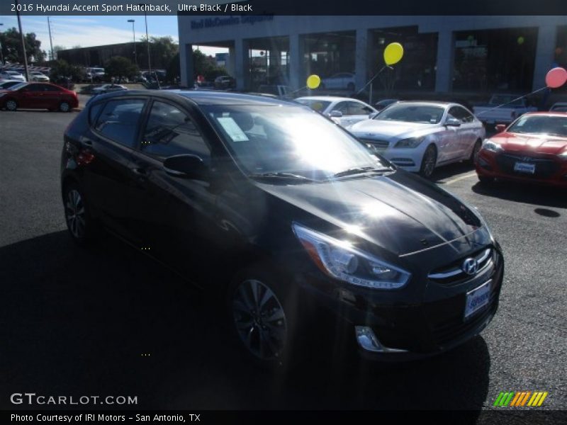 Ultra Black / Black 2016 Hyundai Accent Sport Hatchback