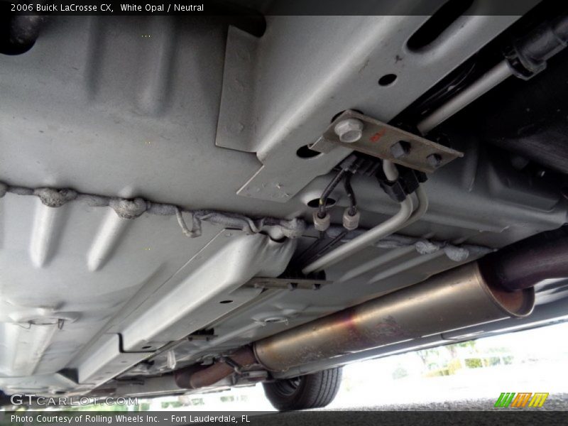 White Opal / Neutral 2006 Buick LaCrosse CX