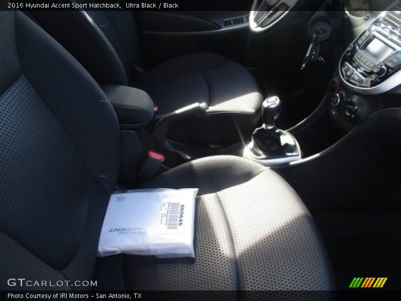 Ultra Black / Black 2016 Hyundai Accent Sport Hatchback