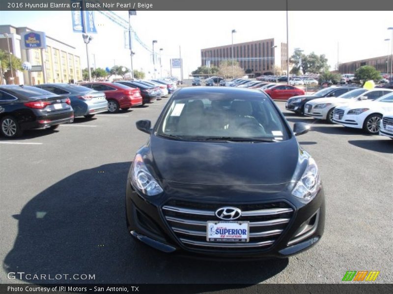 Black Noir Pearl / Beige 2016 Hyundai Elantra GT