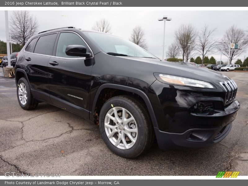 Brilliant Black Crystal Pearl / Black 2016 Jeep Cherokee Latitude