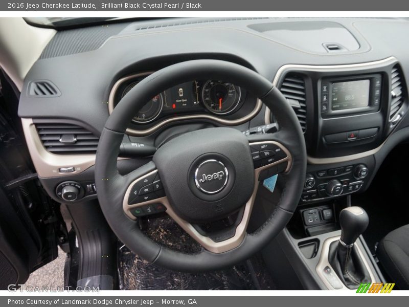Brilliant Black Crystal Pearl / Black 2016 Jeep Cherokee Latitude