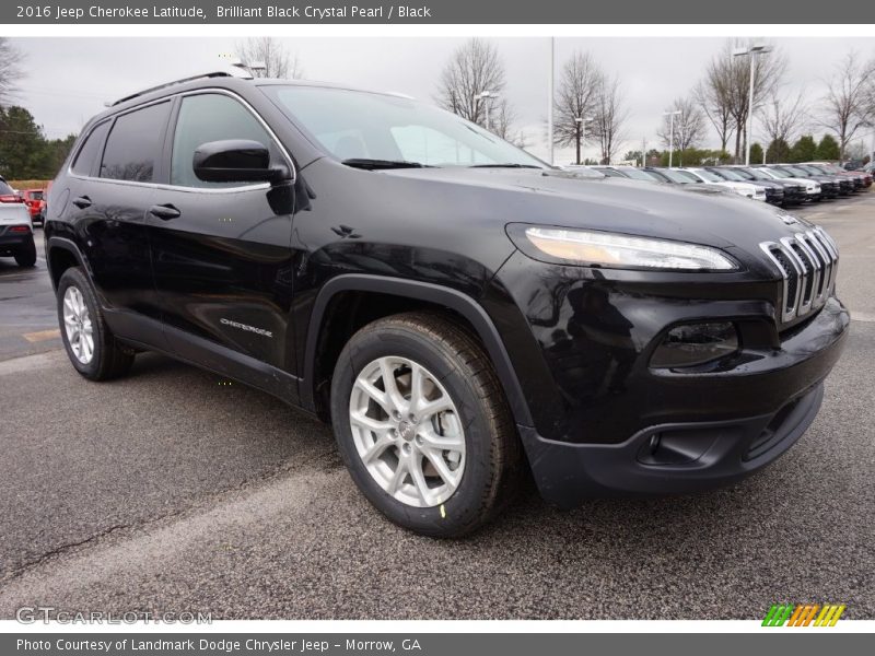 Brilliant Black Crystal Pearl / Black 2016 Jeep Cherokee Latitude